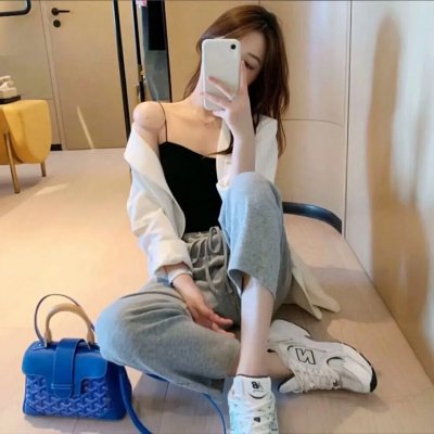 请以无名呼唤我