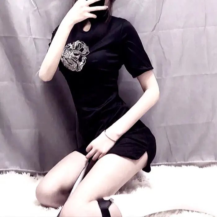 两个人一双手